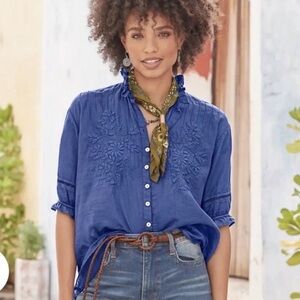 Sundance Catalog JP And Mattie Blue With Embroidery “Sabine Top” Small